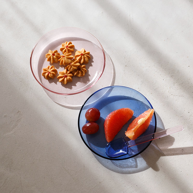 ポップなガラスのプレート