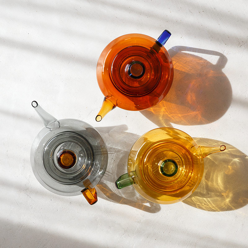 ポップなティーポット