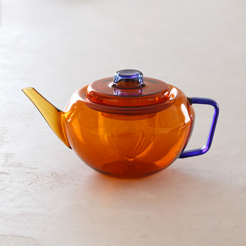 ポップなティーポット