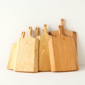 国産材のカッティングボード