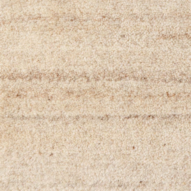 原毛のウール手織り絨毯 ナチュラルホワイト アップ HK01