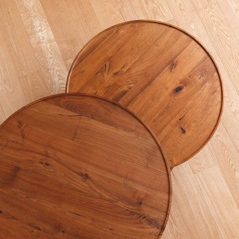 屏風脚のローテーブル