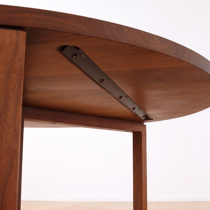 屏風脚のローテーブル