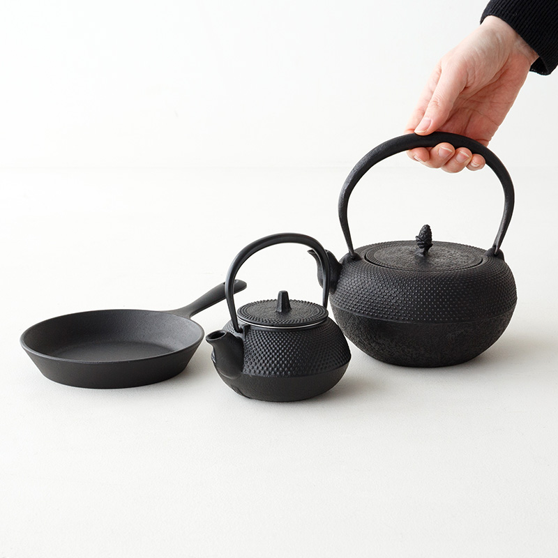 南部鉄器 鉄瓶 / 急須 / スキレット