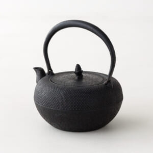 南部鉄器の鉄瓶