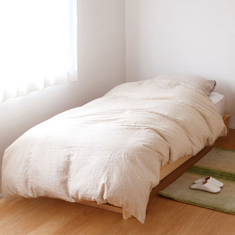 ひのきと炭のベッドフレーム