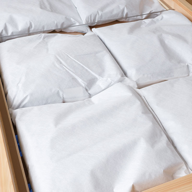 天然木の棚付きベッドフレーム