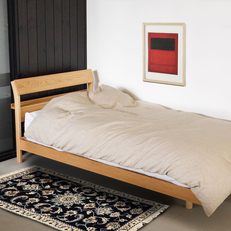 天然木の棚付きベッドフレーム