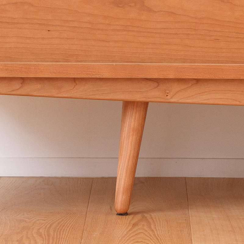 北欧風のテレビボード