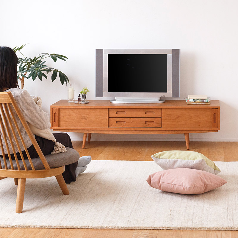 北欧風のテレビボード