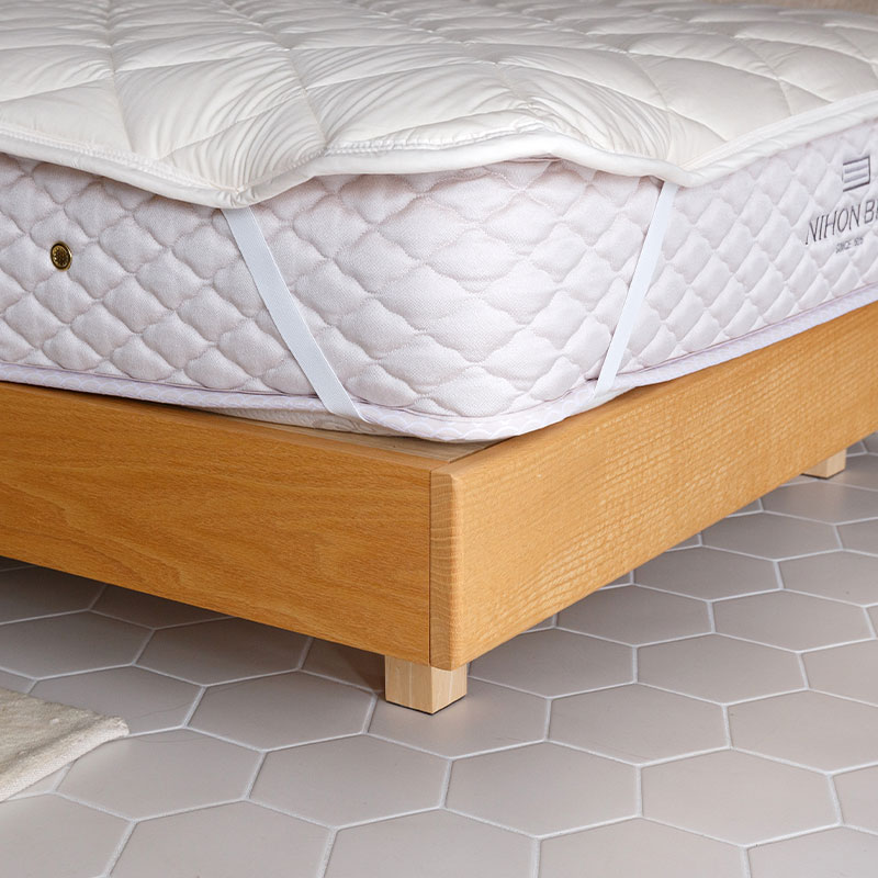 ウールとオーガニックコットンのベッドパット