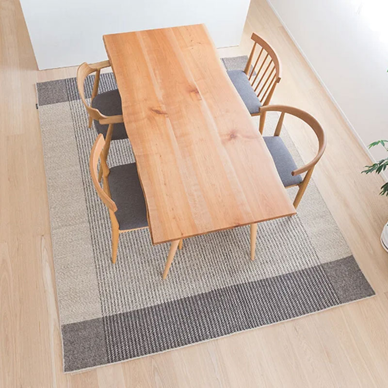 シンプルモダンな天然素材のウールラグ [ミドルボーダー] / NR5002