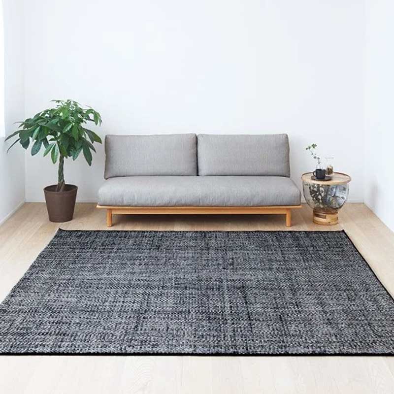 シンプルモダンな天然素材のウールラグ [ナチュラルブラック]/NR5006