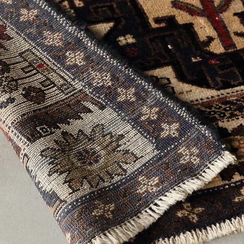 [バルーチ ホワイト] 1990年代 / OR1028 / 裏面の様子