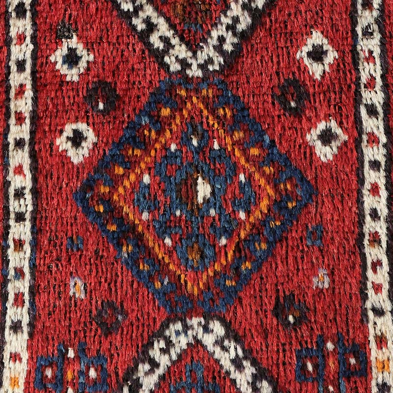 [シラーズ] イラン産 / 1990年代 / OR1093 / 47×80cm / 実物に比較的近い色合い