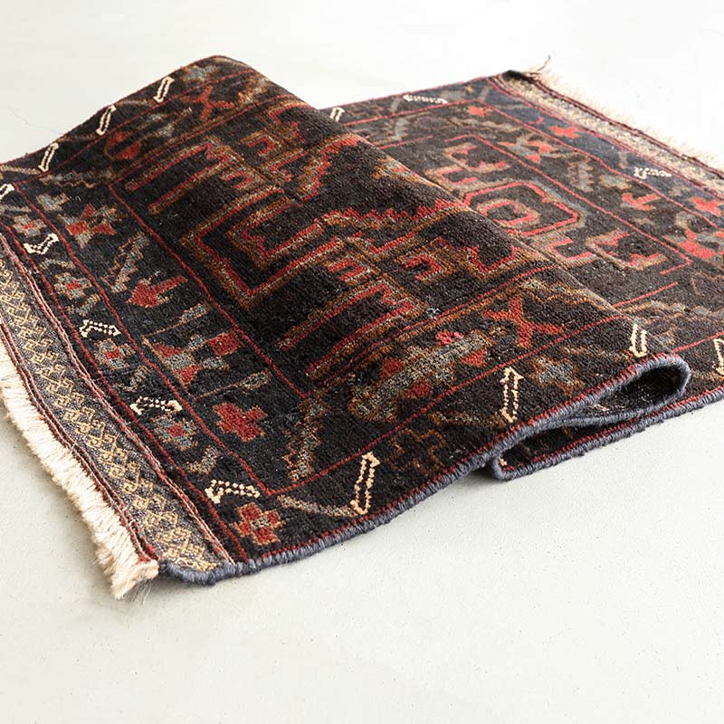 [バグラニ] アフガニスタン産 / 1990年代 / 55×93cm / OR1105