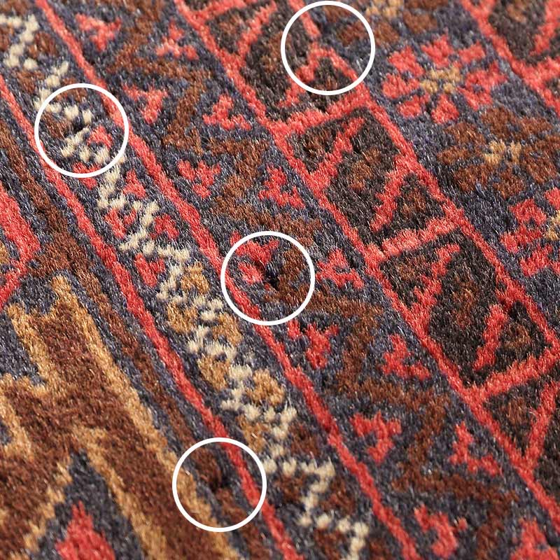 トライバルラグ[ラティフケール] アフガニスタン産 / 1990年代 / OR1114 / 小さな糸抜けが多数あり