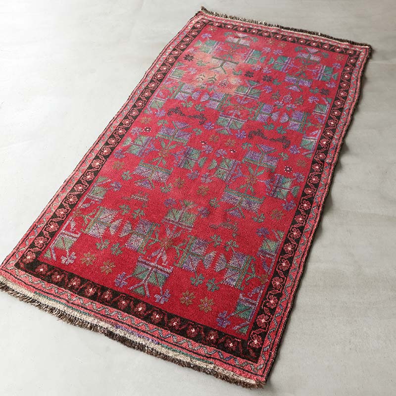 [バルーチ] アフガニスタン産 / 1970年代 / 98 × 184cm / OR513 / 明るく見える向き