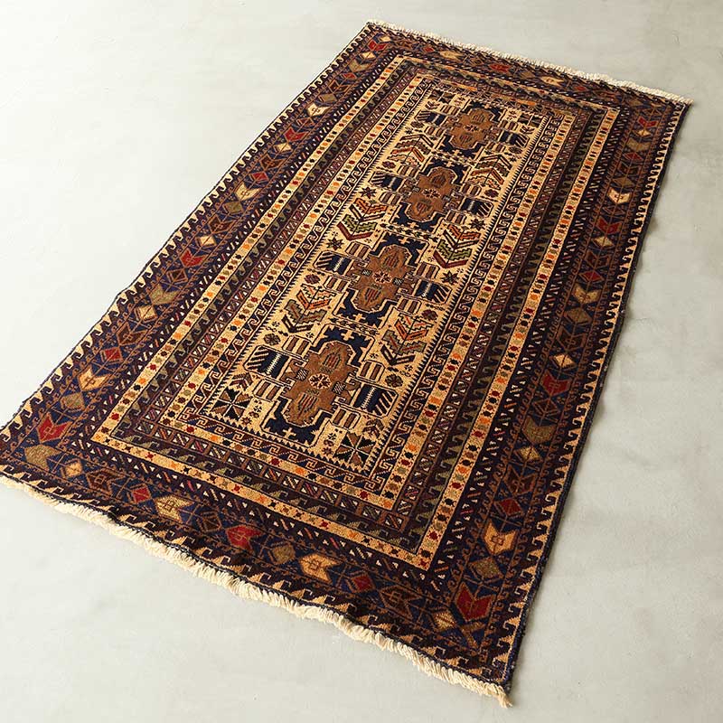 アフガニスタン トライバル 手織り絨毯 ヴィンテージ サイズ:207x110cm 