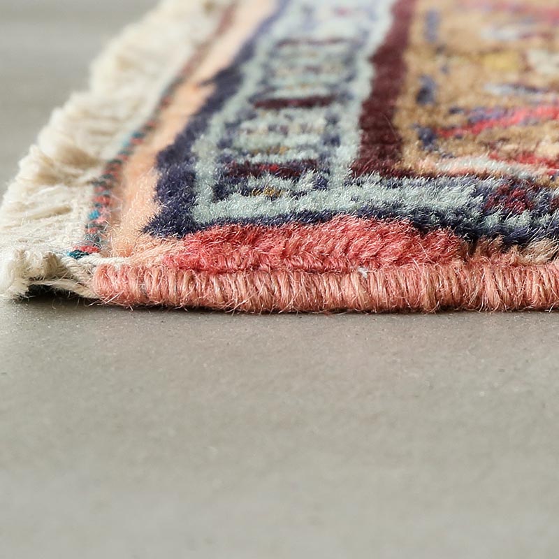 トライバルラグ / [シラーズ] イラン産 / 1970年代 / OR650 / 厚み：約 12mm