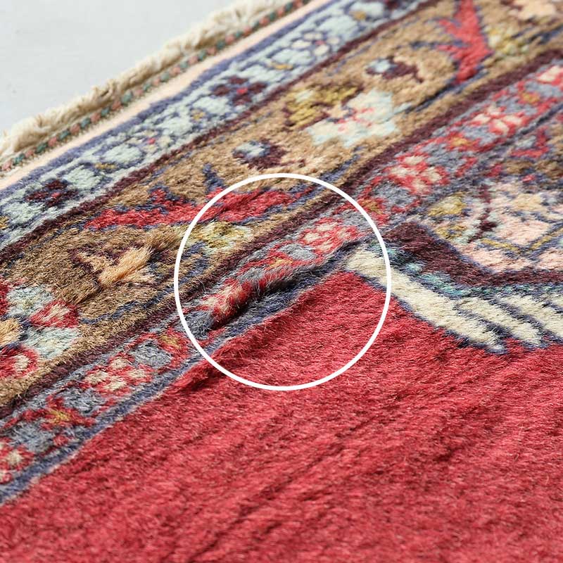 トライバルラグ / [シラーズ] イラン産 / 1970年代 / OR650 / 毛足にクセがついている箇所あり