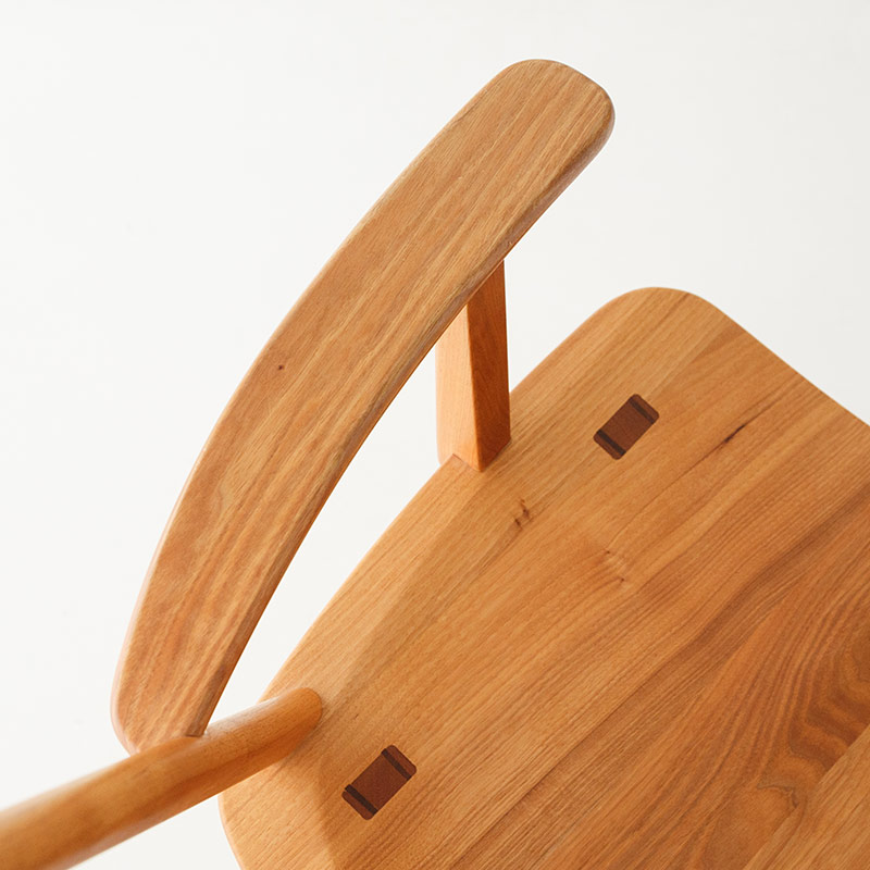 匠が作った国産材の椅子/無垢の国産チェア