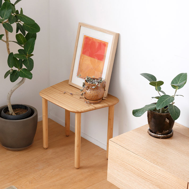 竹のネストテーブル