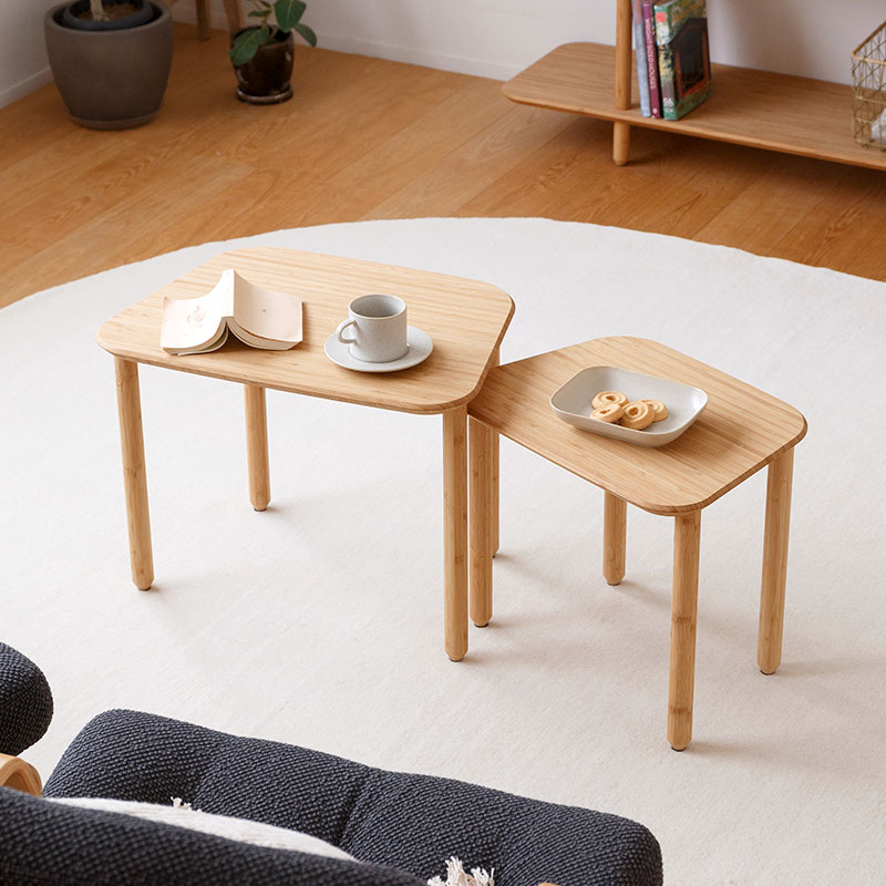 竹のネストテーブル