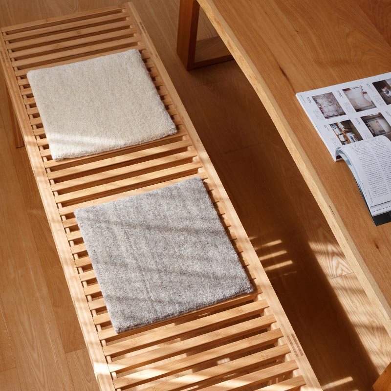 竹のスリットベンチ