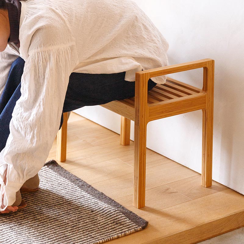 竹のスリットスツール