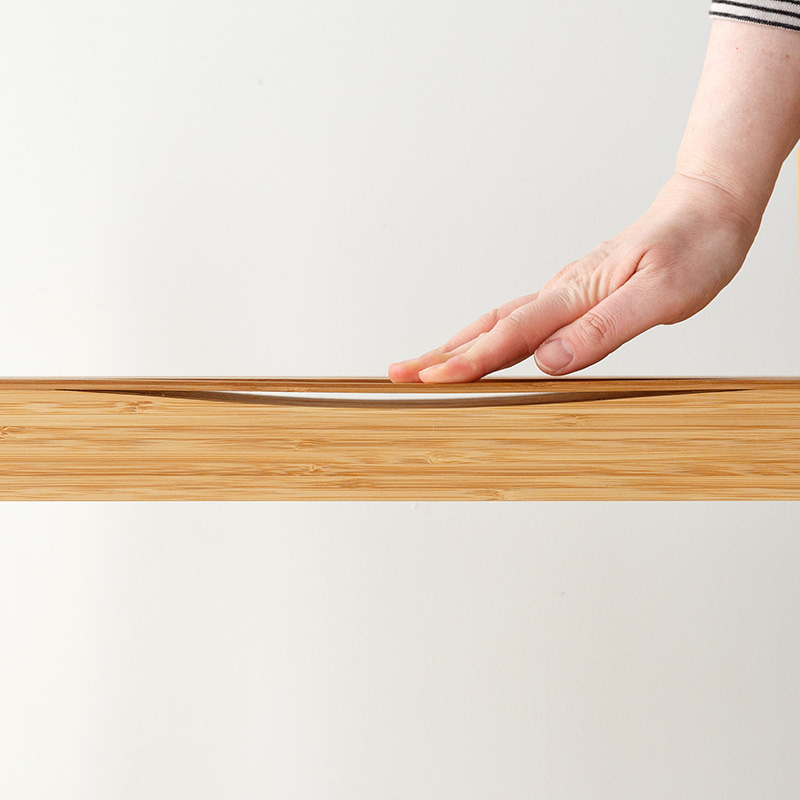 竹のスリットスツール