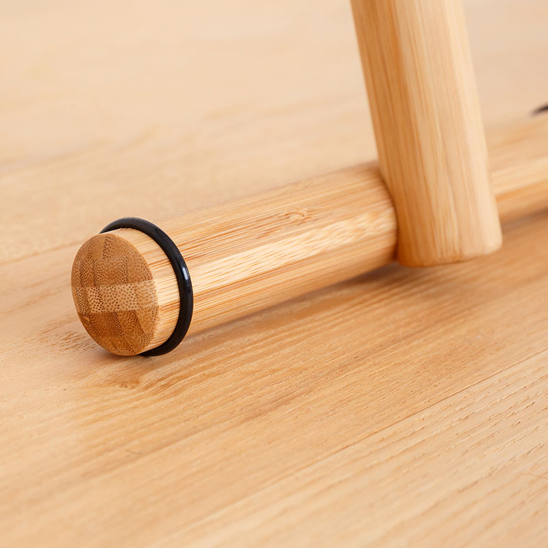 竹のコートハンガー