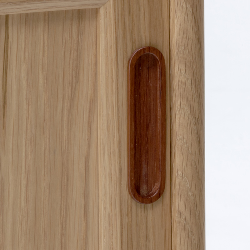 大収納のキャビネットホワイトオーク×ブビンガ