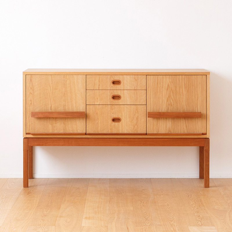 マガジンラック付き収納ボード