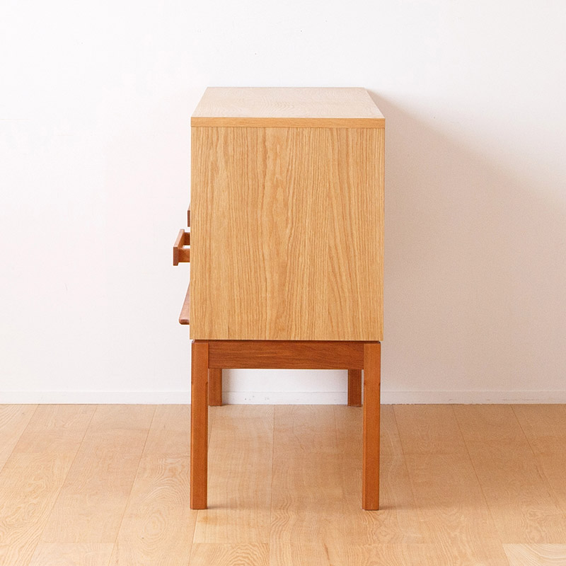 マガジンラック付き収納ボード