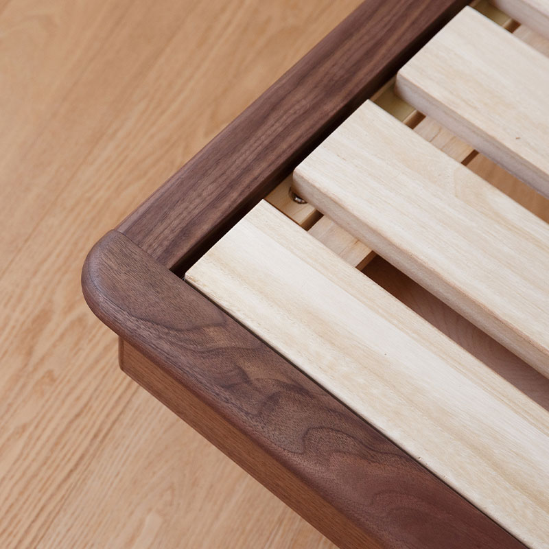 角丸の優しいベッドフレーム（ヘッドレス）