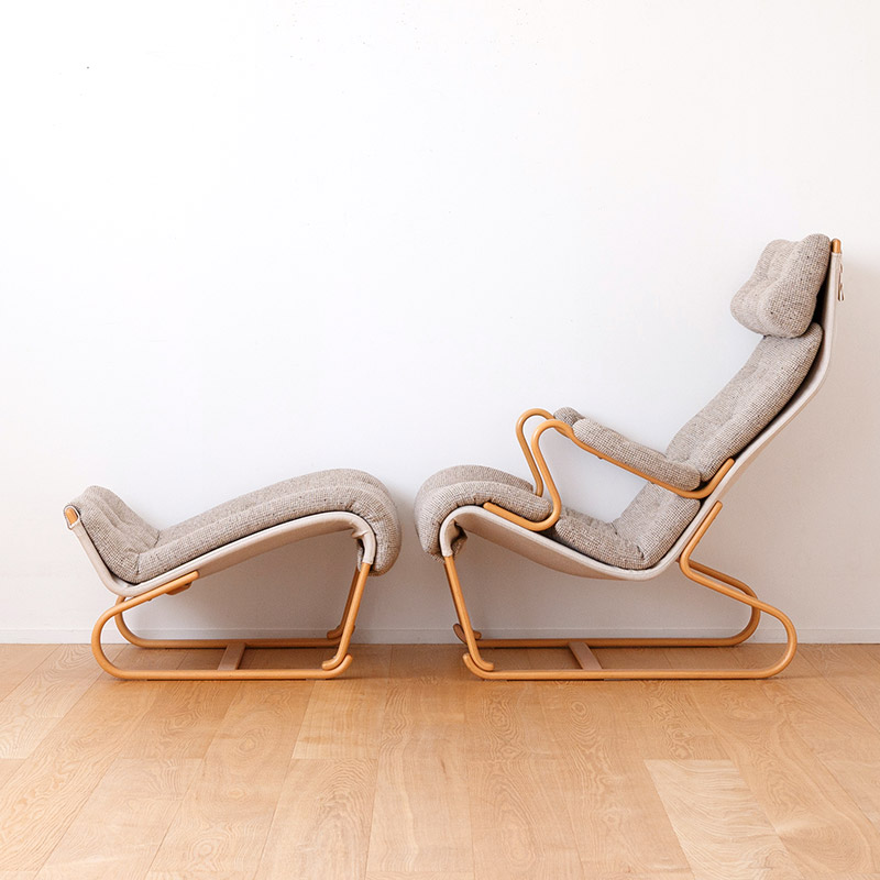 ブルーノマットソンのハイバックチェアとオットマン