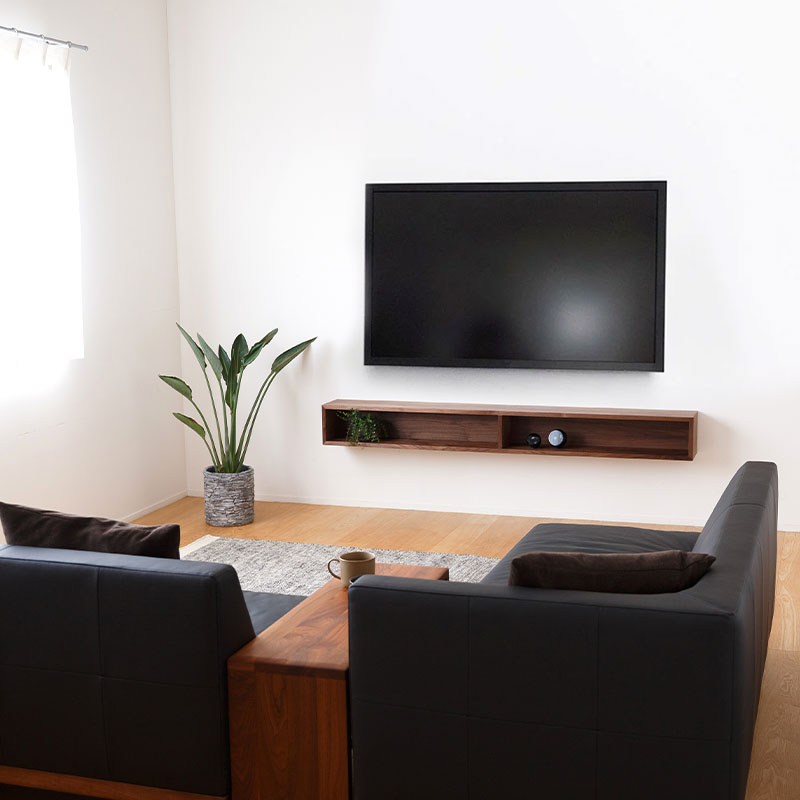 奥行きと高さが選べる壁掛け（フロート）テレビボード