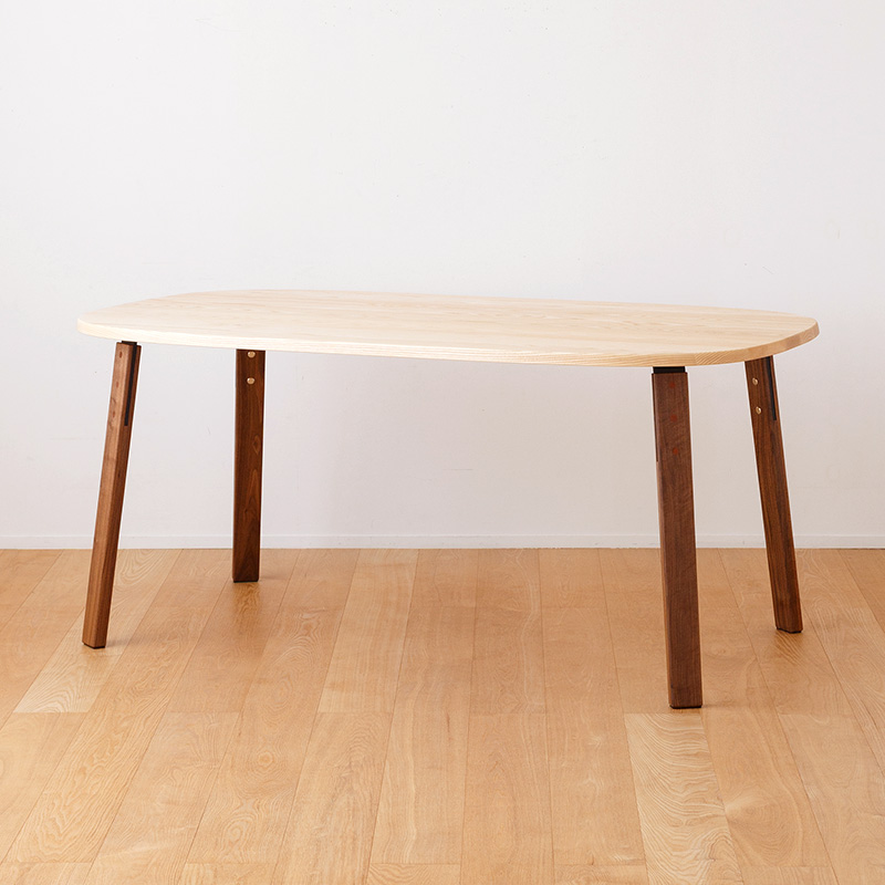 楕円形のダイニングテーブル | ボー・デコール オンラインショップ