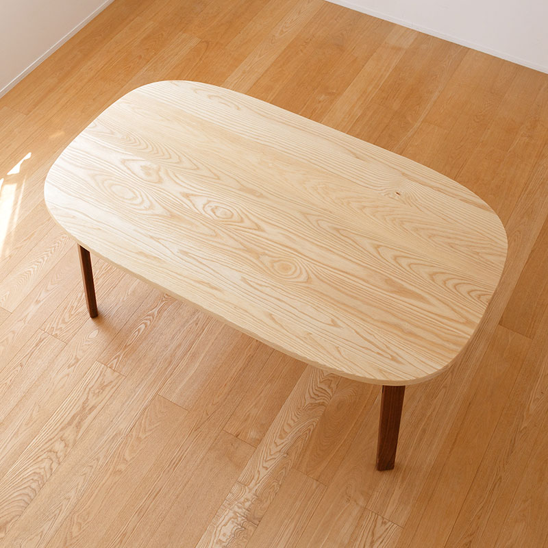 木目調 楕円形ダイニングテーブル DI-2538 然木オーク無垢材の高級ダイニングテーブル・楕円型