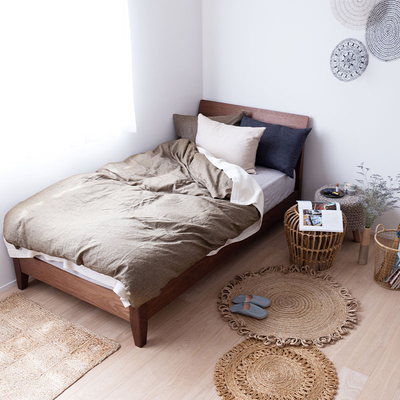 弧を描くベッドフレーム/ワイドシングルサイズ