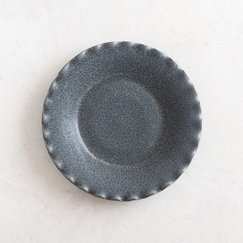 磁器のふち波プレート