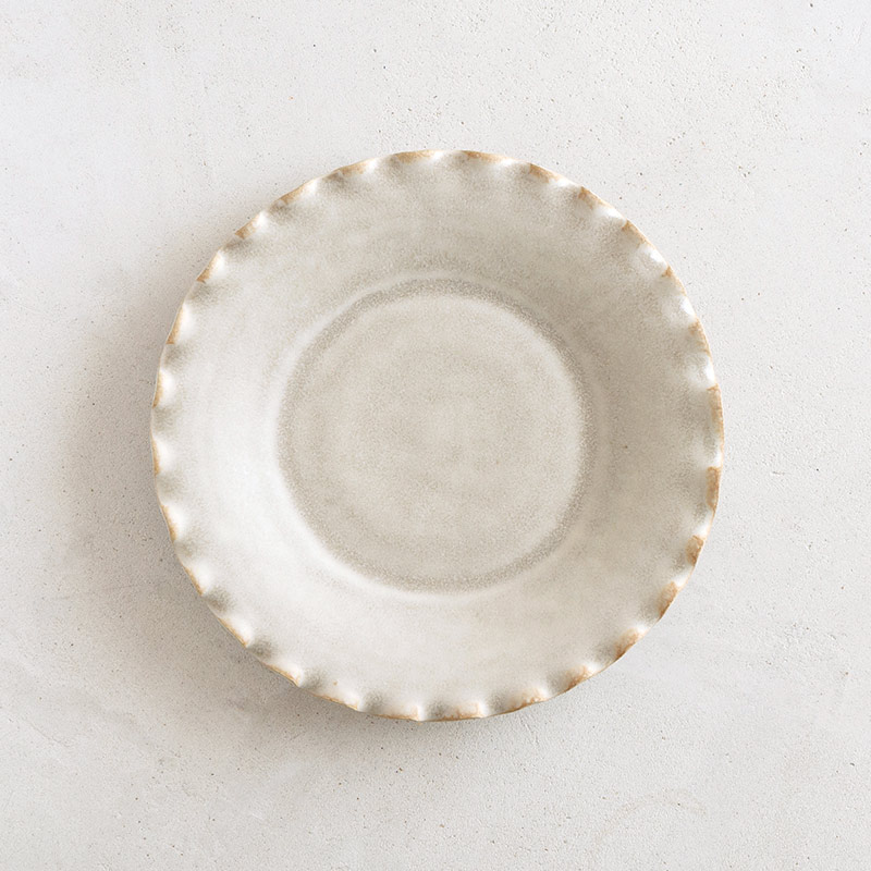 磁器のふち波プレート