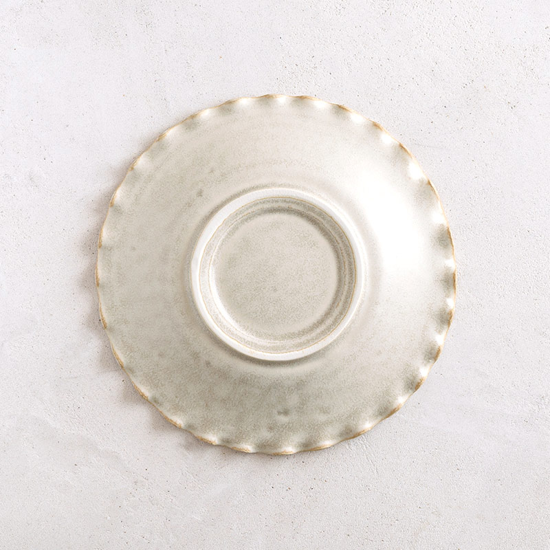 磁器のふち波プレート