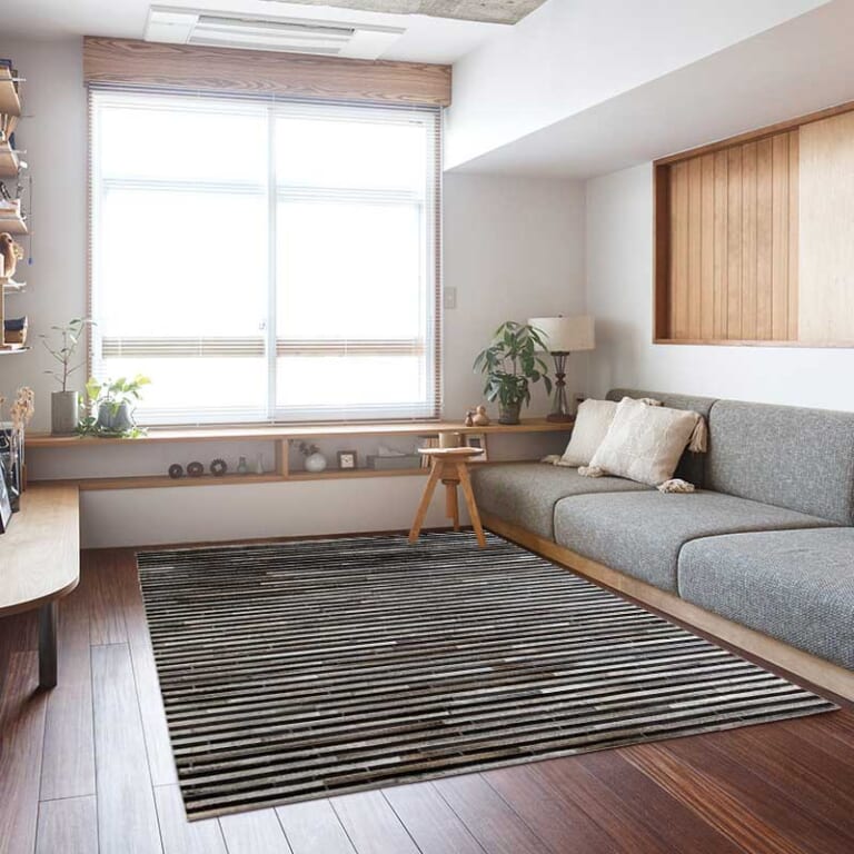 ダークブラウンの床に合うラグ・インテリア選び、カラー配分のポイント ボー・デコール オンラインショップ