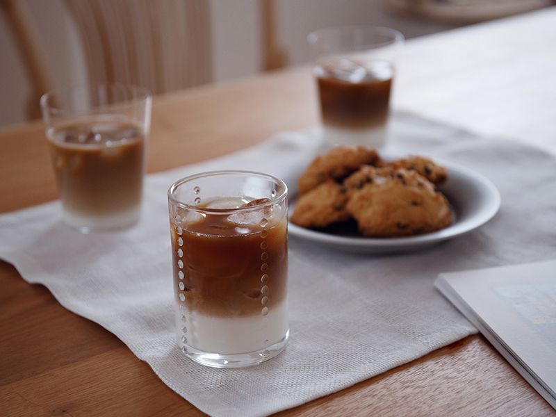 Yグラス 飲みものを入れて