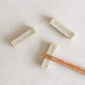 箸置き / サイドプレート ベージュ / ポーセリン