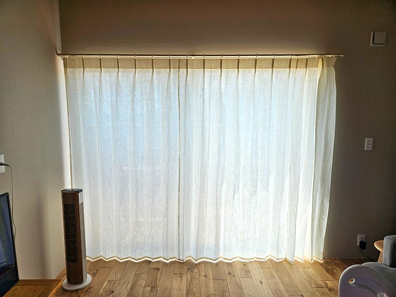 カーテンの施工例
