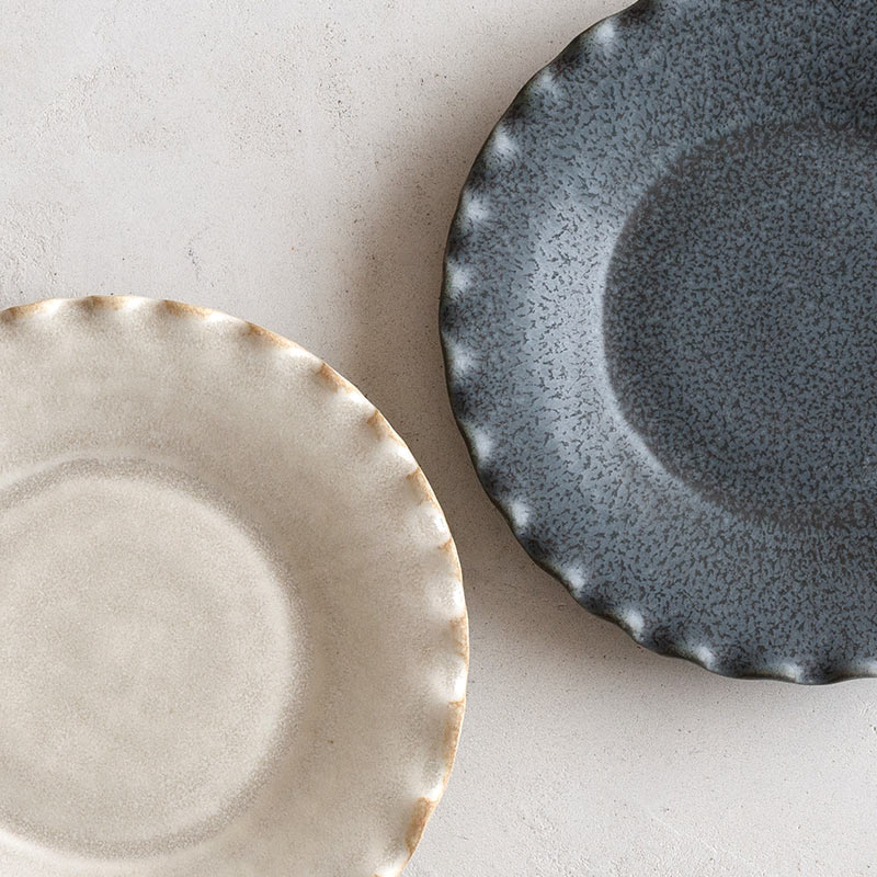 磁器のふち波プレート