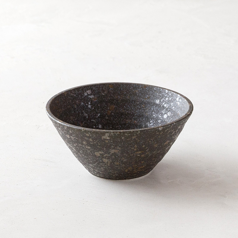 いぶし銀風の鉢ボウル